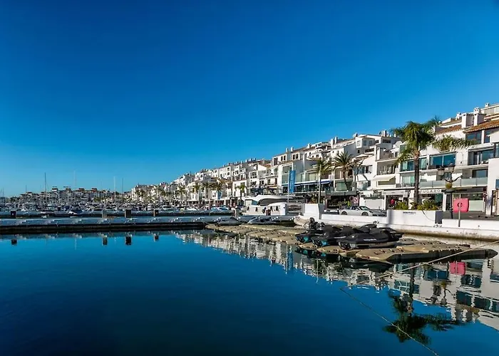 Lovely One Bedroom By The Beach In Puerto Banus